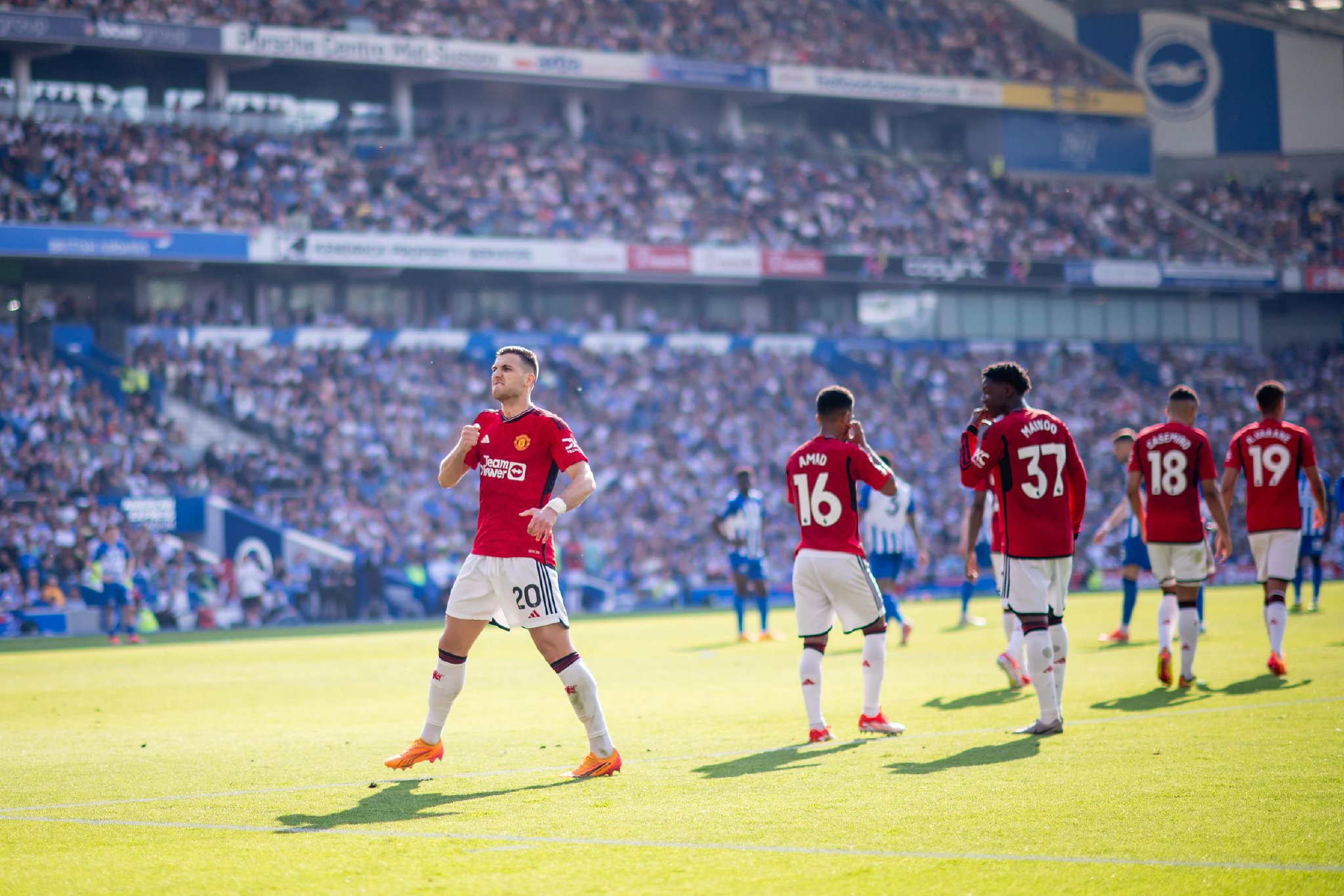 王欣瑜与郑 王欣瑜与郑